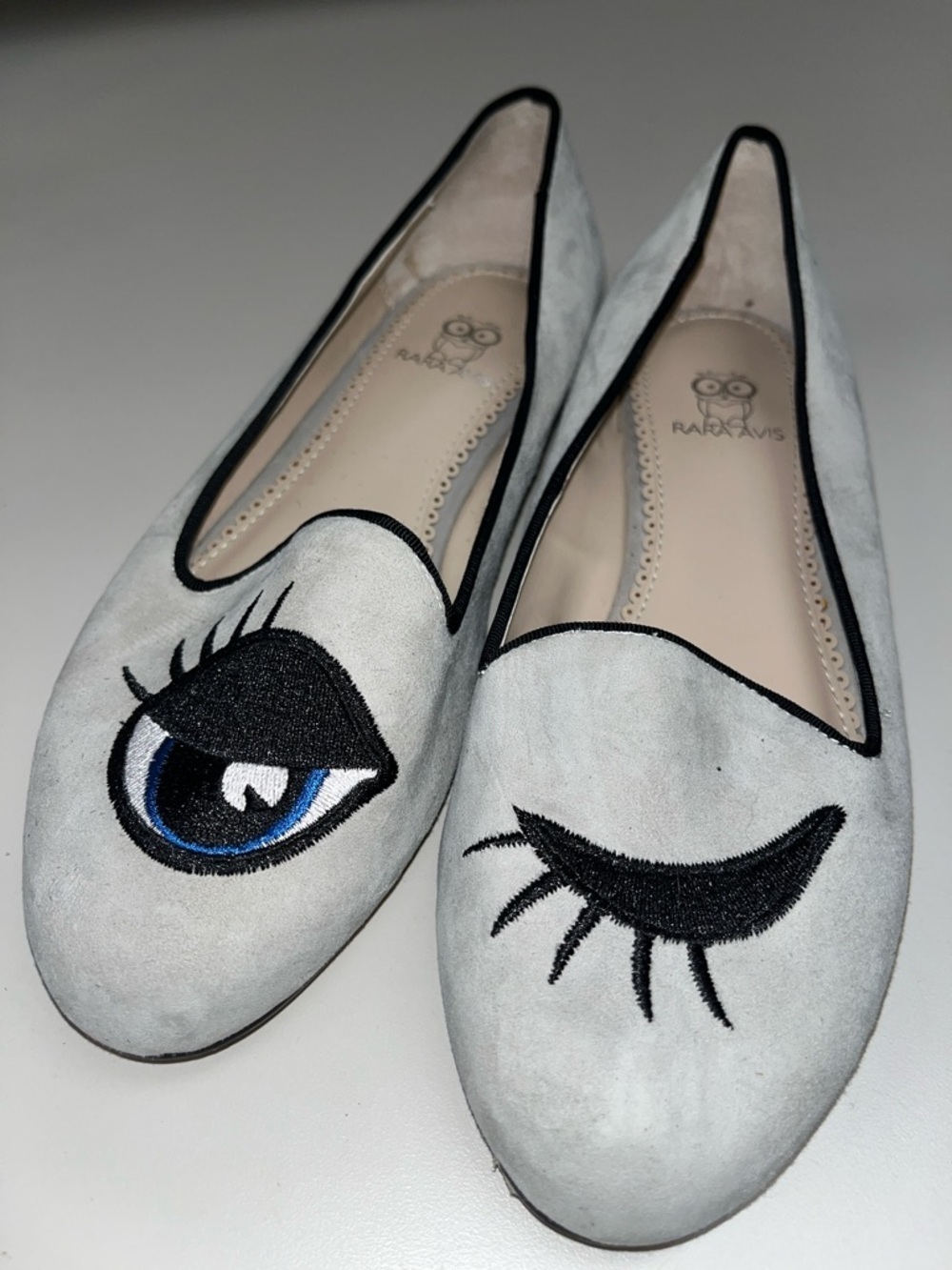 RARA AVIS Light Gray Suede Eye Embroidered Flats